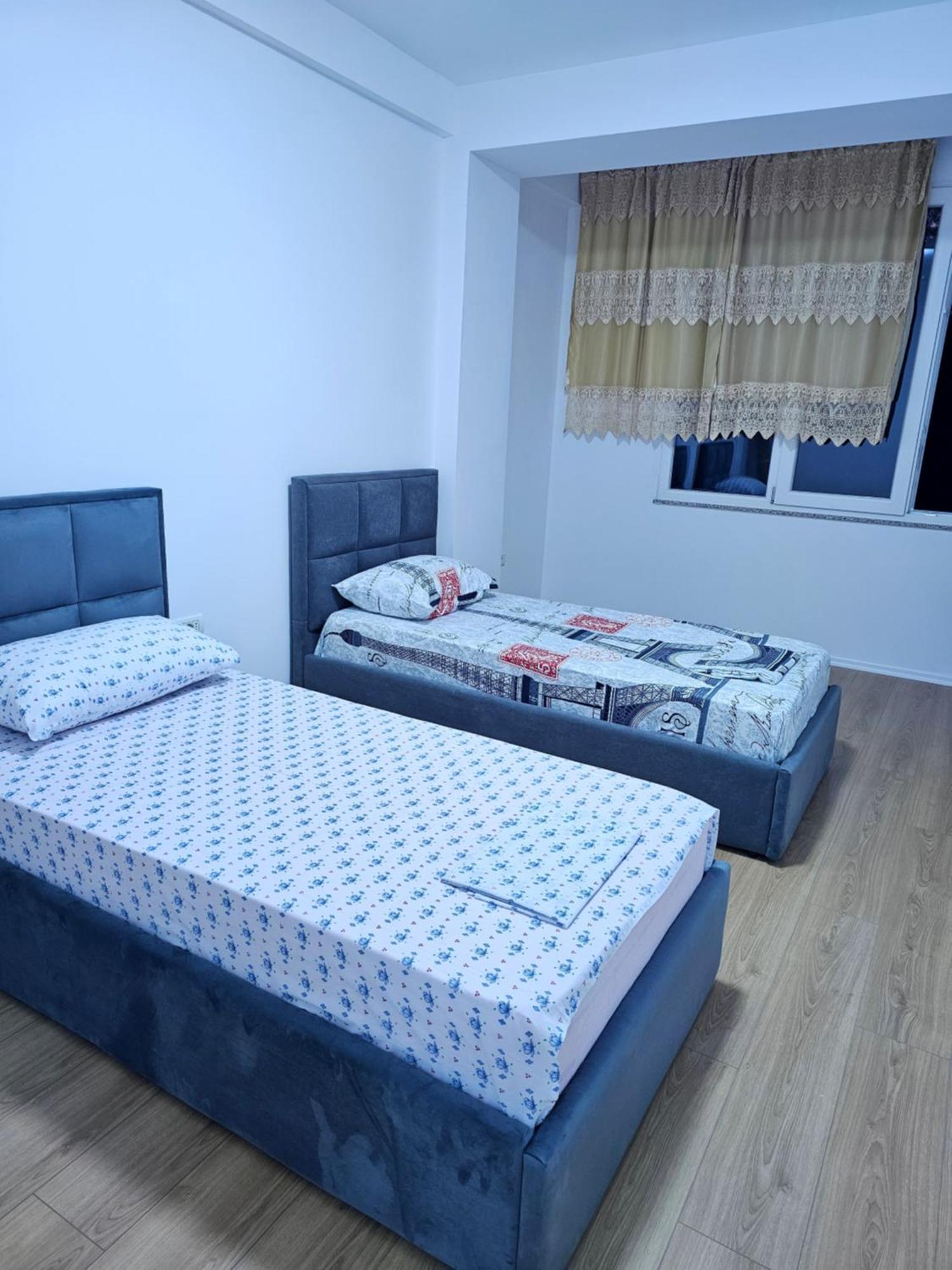 Geljus Apartment 2 ติรานา ภายนอก รูปภาพ